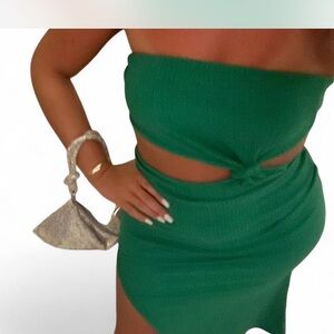 Green cut out knot maxi dress